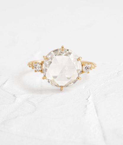 One of a kind engagement rings online